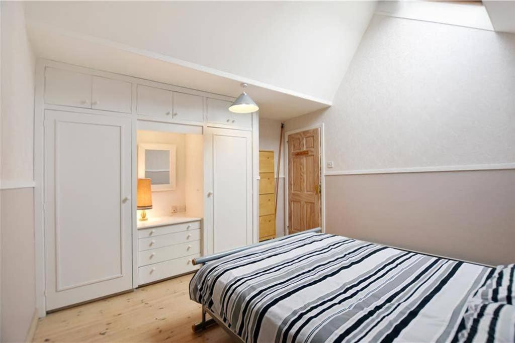 Unique, Perfectly Located Town Centre House Villa Lerwick Exterior foto